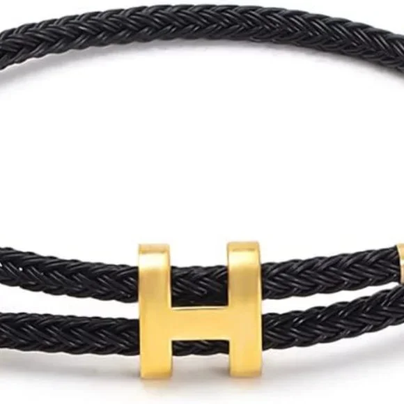 Neiman Marcus Gold-plated Buckle Design Titanium Steel Wire Rope Bracelet - Picture 3 of 3